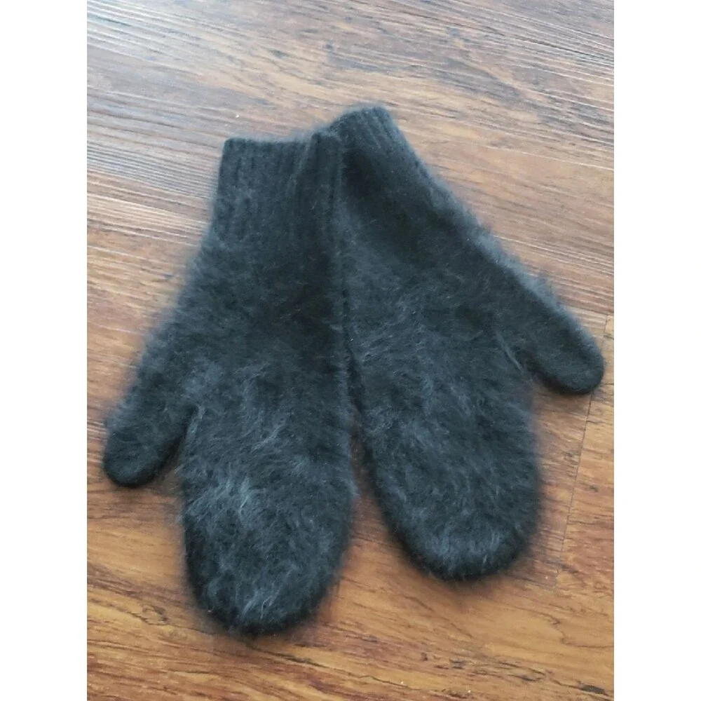 Lululemon Womens Black 100% Cashmere Mittens Size XS/S Feminine Cozy Winter